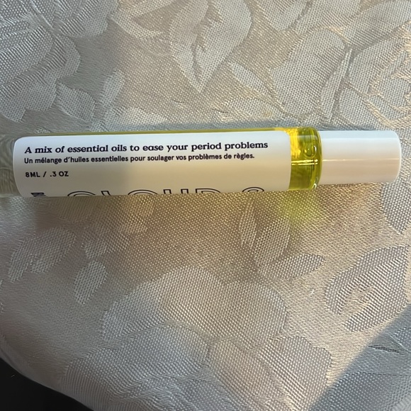 Cloud 9 Oil (Ease PMS pain) 0.3 OZ / 8 ML - Picture 4 of 4